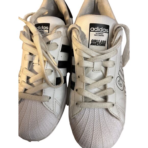 Adidas Superstar Girls Are Awesome Shoes sz 5.5 white black shoes 2020 wordmark - Picture 8 of 8